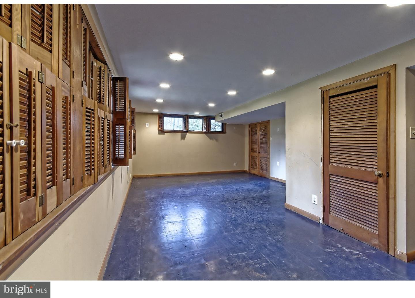 513 Yale Avenue Pitman, NJ 08071 - Photo 15 of 16 Family Room