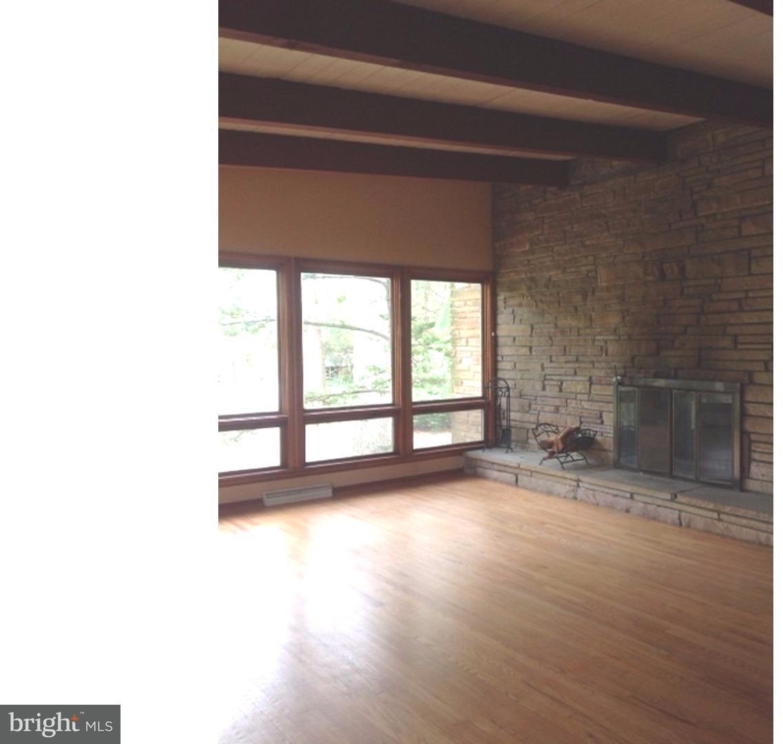513 Yale Avenue Pitman, NJ 08071 - Photo 6 of 16 Fireplace