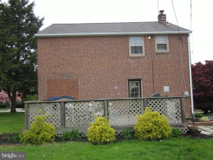 607 Prospect Road Springfield, PA 19064 - Photo 14 of 17