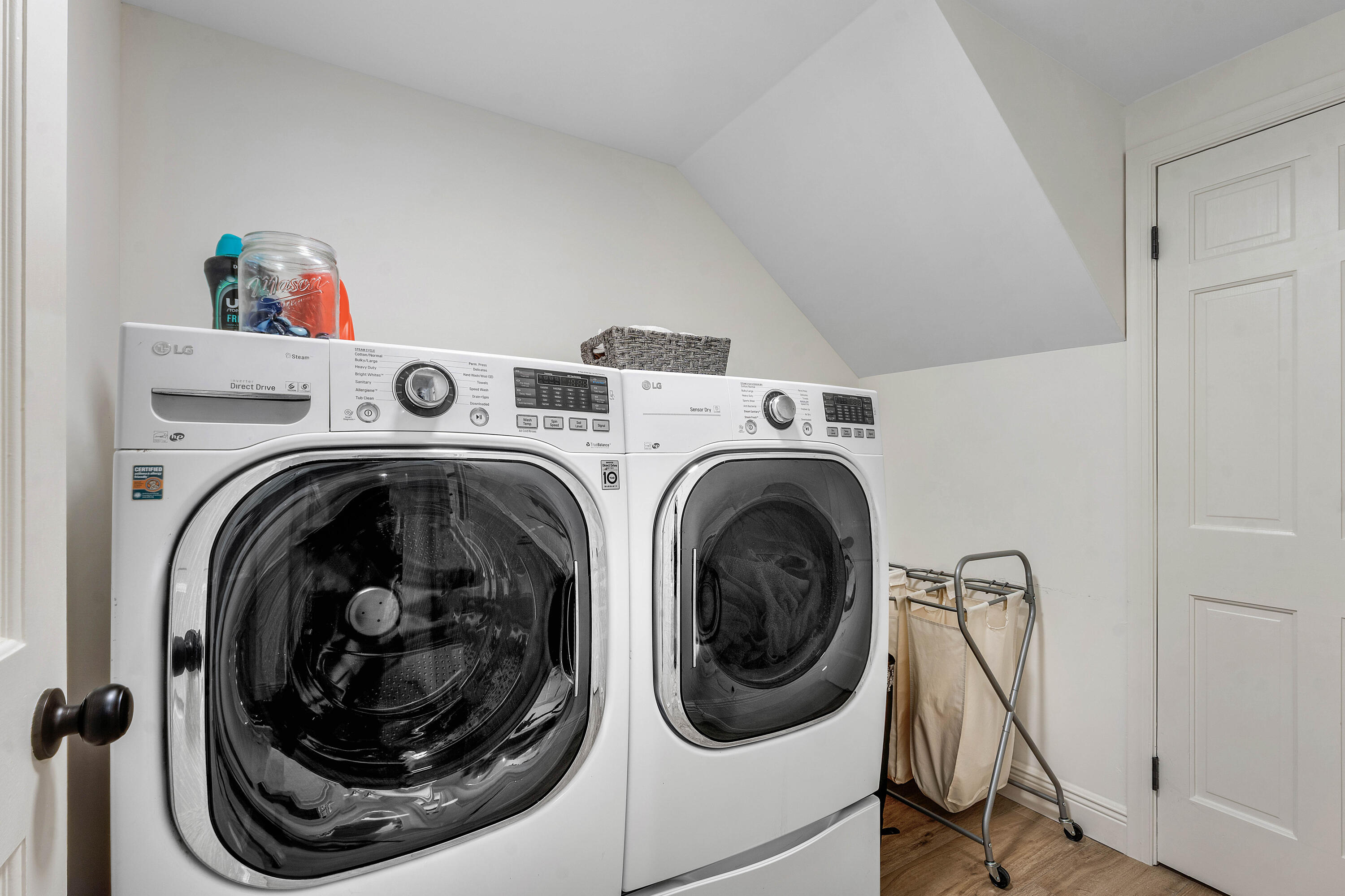 18770 Southeast River Ridge Road Jupiter, FL 33469 - Photo 33 of 34 Laundry Room
