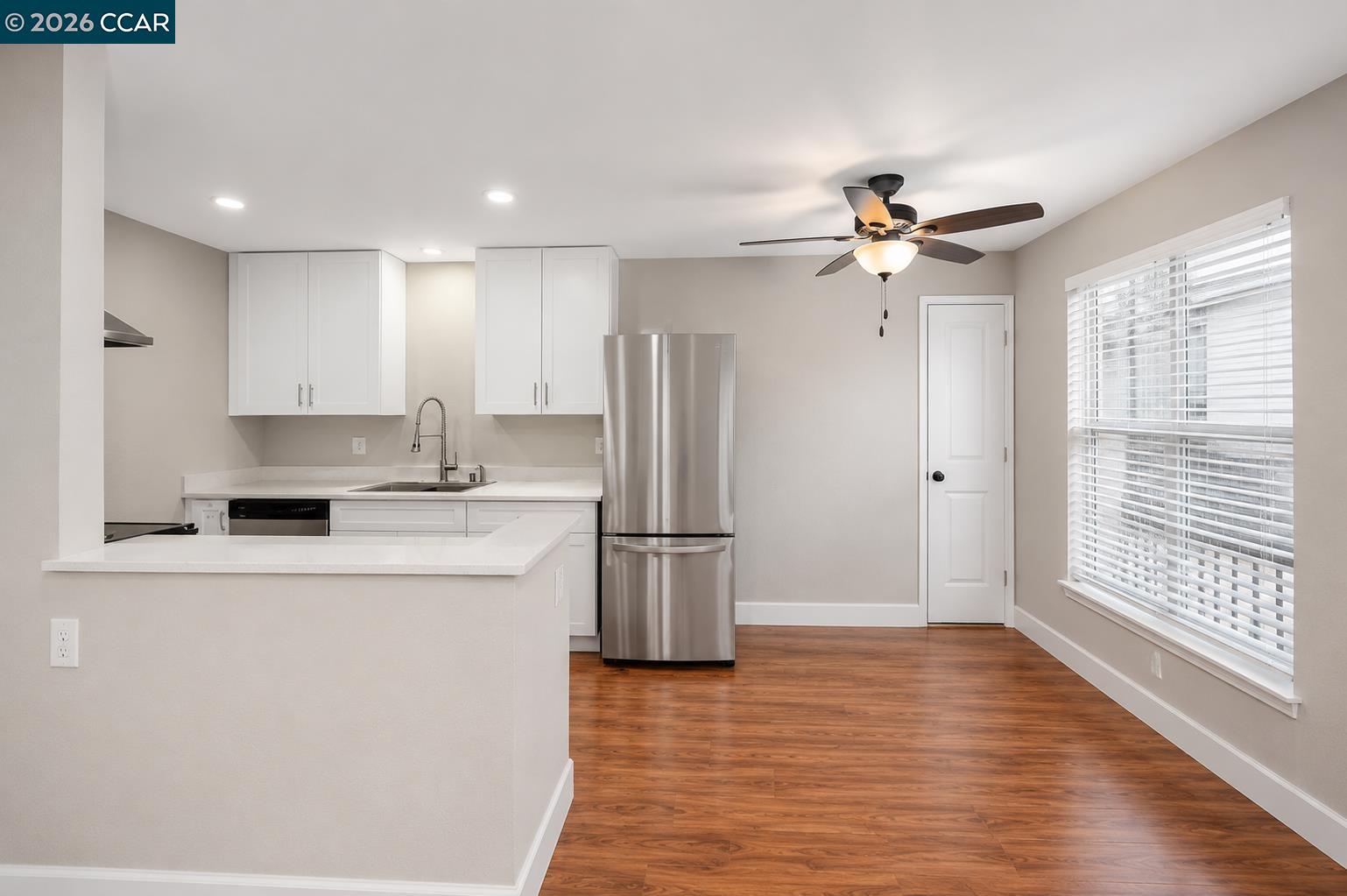 2031 Sierra Road, Unit 5 Concord, CA 94518 - Photo 4 of 16