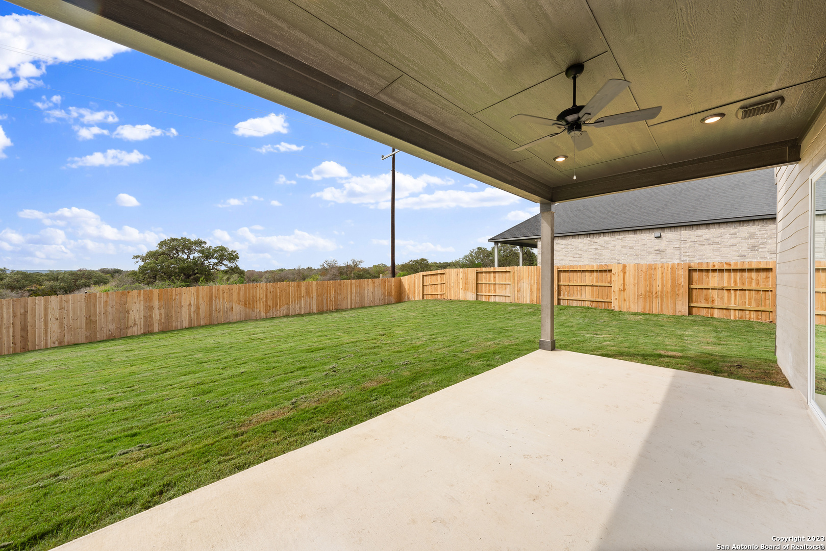 174 Azalea Alley Castroville, TX 78009 - Photo 13 of 19