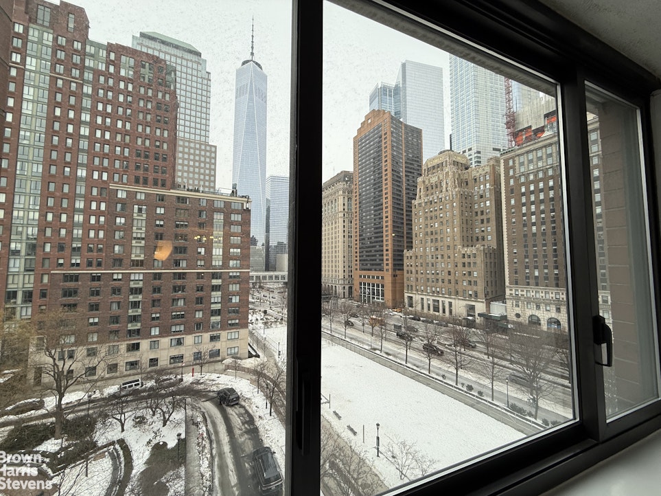 200 Rector Place, Unit 8U Manhattan, NY 10280 - Photo 4 of 25 a view of a balcony