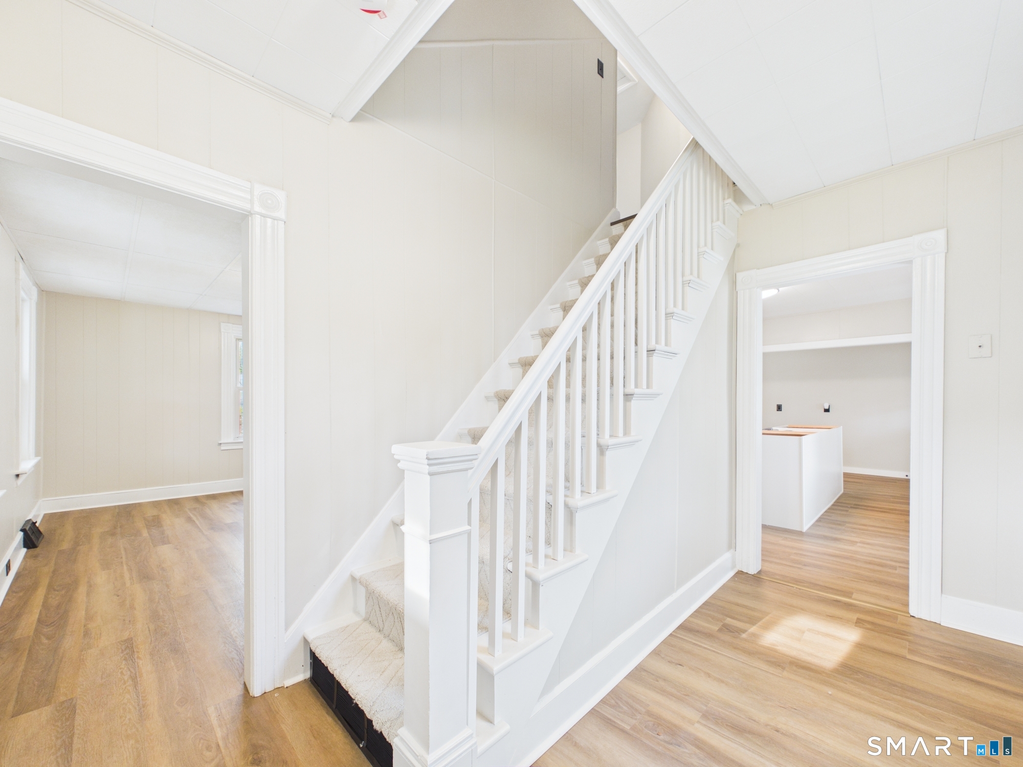 654 North Main Street Killingly, CT 06239 - Photo 17 of 25