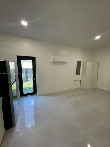 $1,350 | 30778 Southwest 192nd Avenue, Unit 1, Homestead, FL 33030