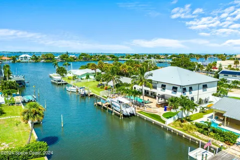 $2,350,000 | 517 Eleuthera Lane, Indian Harbour Beach, FL 32937