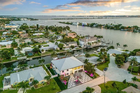 $2,350,000 | 517 Eleuthera Lane, Indian Harbour Beach, FL 32937