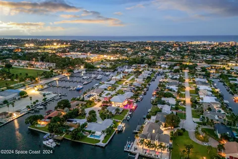 $2,350,000 | 517 Eleuthera Lane, Indian Harbour Beach, FL 32937