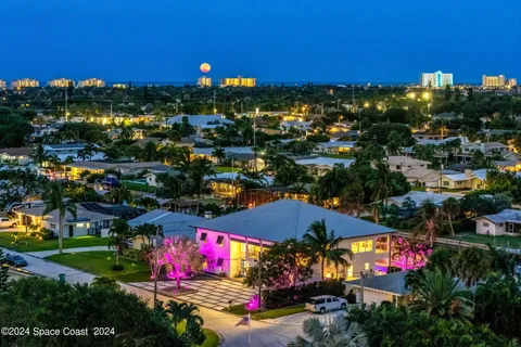 $2,350,000 | 517 Eleuthera Lane, Indian Harbour Beach, FL 32937