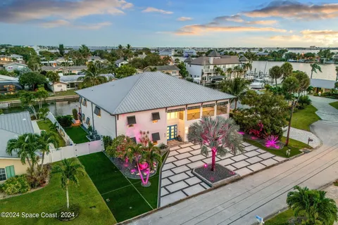 $2,350,000 | 517 Eleuthera Lane, Indian Harbour Beach, FL 32937
