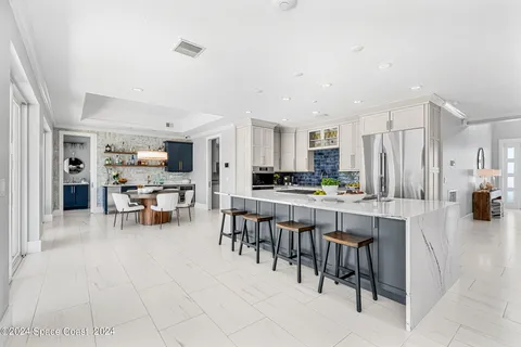 $2,350,000 | 517 Eleuthera Lane, Indian Harbour Beach, FL 32937