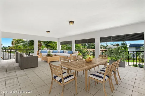 $2,350,000 | 517 Eleuthera Lane, Indian Harbour Beach, FL 32937