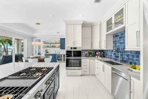 $2,350,000 | 517 Eleuthera Lane, Indian Harbour Beach, FL 32937