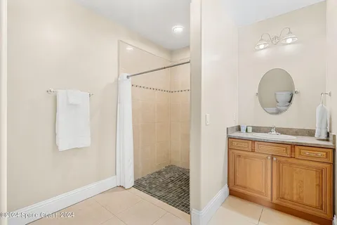 $2,350,000 | 517 Eleuthera Lane, Indian Harbour Beach, FL 32937