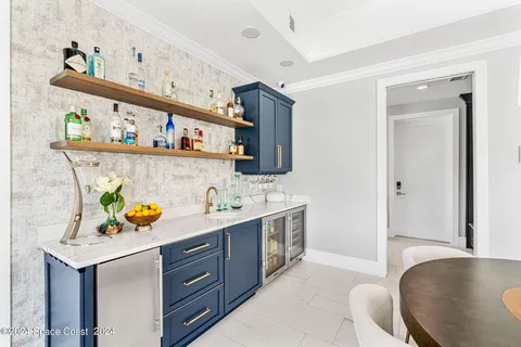 $2,350,000 | 517 Eleuthera Lane, Indian Harbour Beach, FL 32937