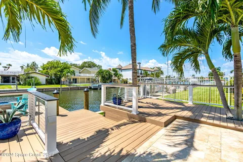 $2,350,000 | 517 Eleuthera Lane, Indian Harbour Beach, FL 32937