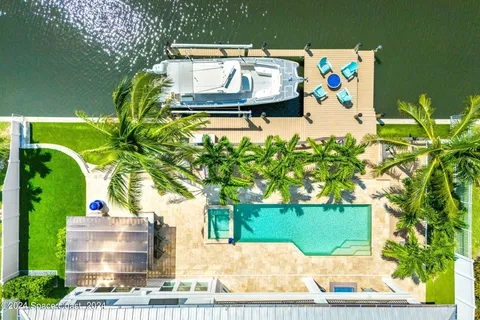 $2,350,000 | 517 Eleuthera Lane, Indian Harbour Beach, FL 32937