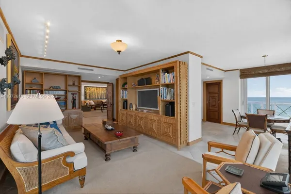 $6,900,000 | 430 Grand Bay Drive, Unit 801, Key Biscayne, FL 33149