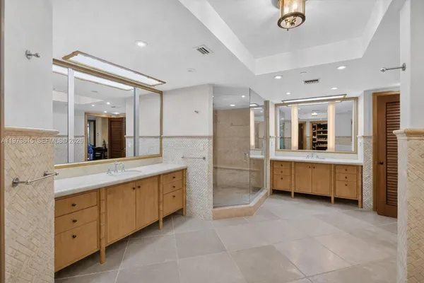 $6,900,000 | 430 Grand Bay Drive, Unit 801, Key Biscayne, FL 33149