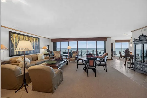 $6,900,000 | 430 Grand Bay Drive, Unit 801, Key Biscayne, FL 33149
