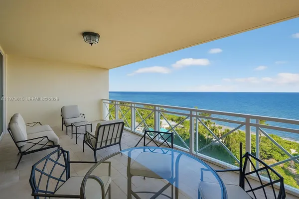 $6,900,000 | 430 Grand Bay Drive, Unit 801, Key Biscayne, FL 33149