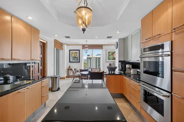 $6,900,000 | 430 Grand Bay Drive, Unit 801, Key Biscayne, FL 33149