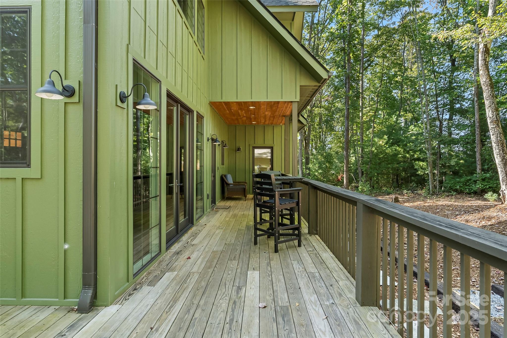 90 Clinchfield Gap Road Marion, NC 28752 - Photo 36 of 42 a view of balcony and deck