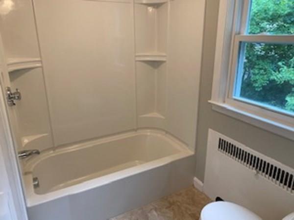 1 Stoneleigh Road Worcester, MA 01606 - Photo 11 of 20 Gallery Image 11