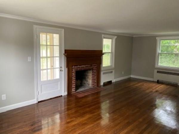 1 Stoneleigh Road Worcester, MA 01606 - Photo 8 of 20 Gallery Image 8