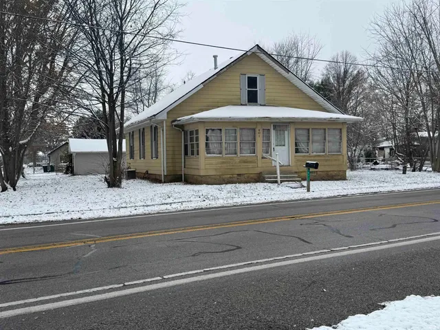 $85,000 | 401 West Brummitt Street, Owensville, IN 47665