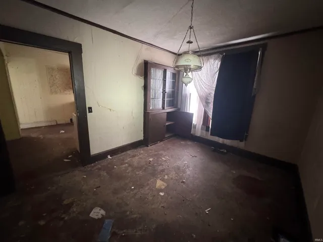 $85,000 | 401 West Brummitt Street, Owensville, IN 47665