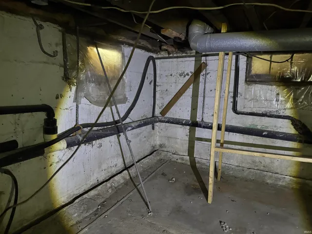 $85,000 | 401 West Brummitt Street, Owensville, IN 47665