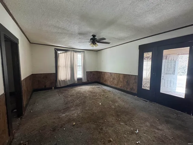 $85,000 | 401 West Brummitt Street, Owensville, IN 47665