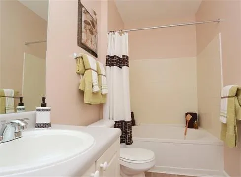 $1,535 | 3920 Club Drive, Unit 1220, Duluth, GA 30096