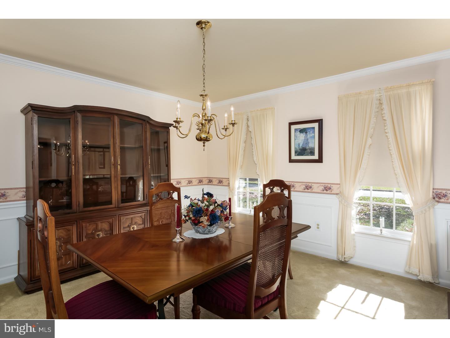 818 McKendimen Road Shamong, NJ 08088 - Photo 3 of 25 Dining Room