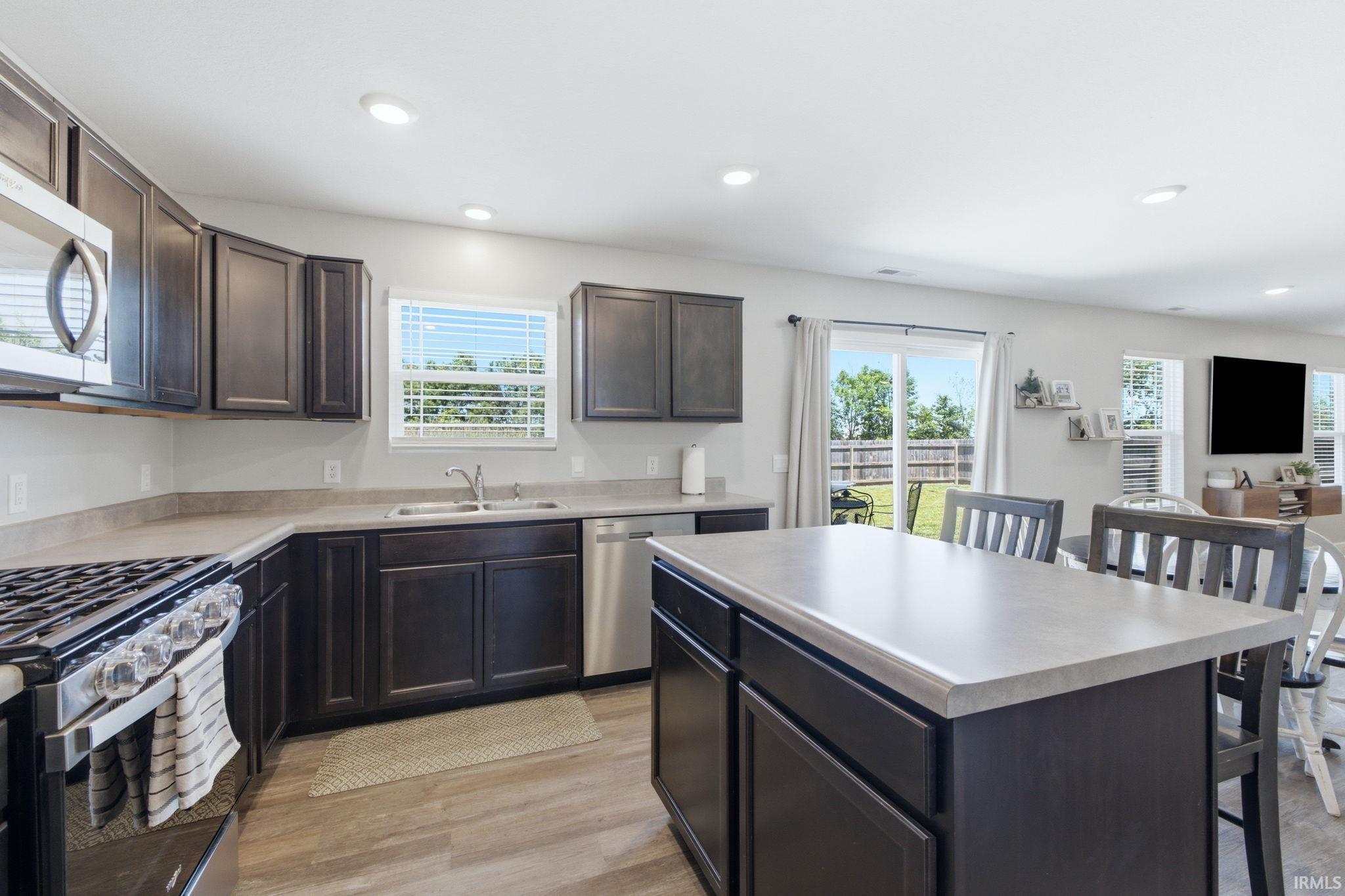 4809 Carson Court Woodburn, IN 46797 - Photo 11 of 36