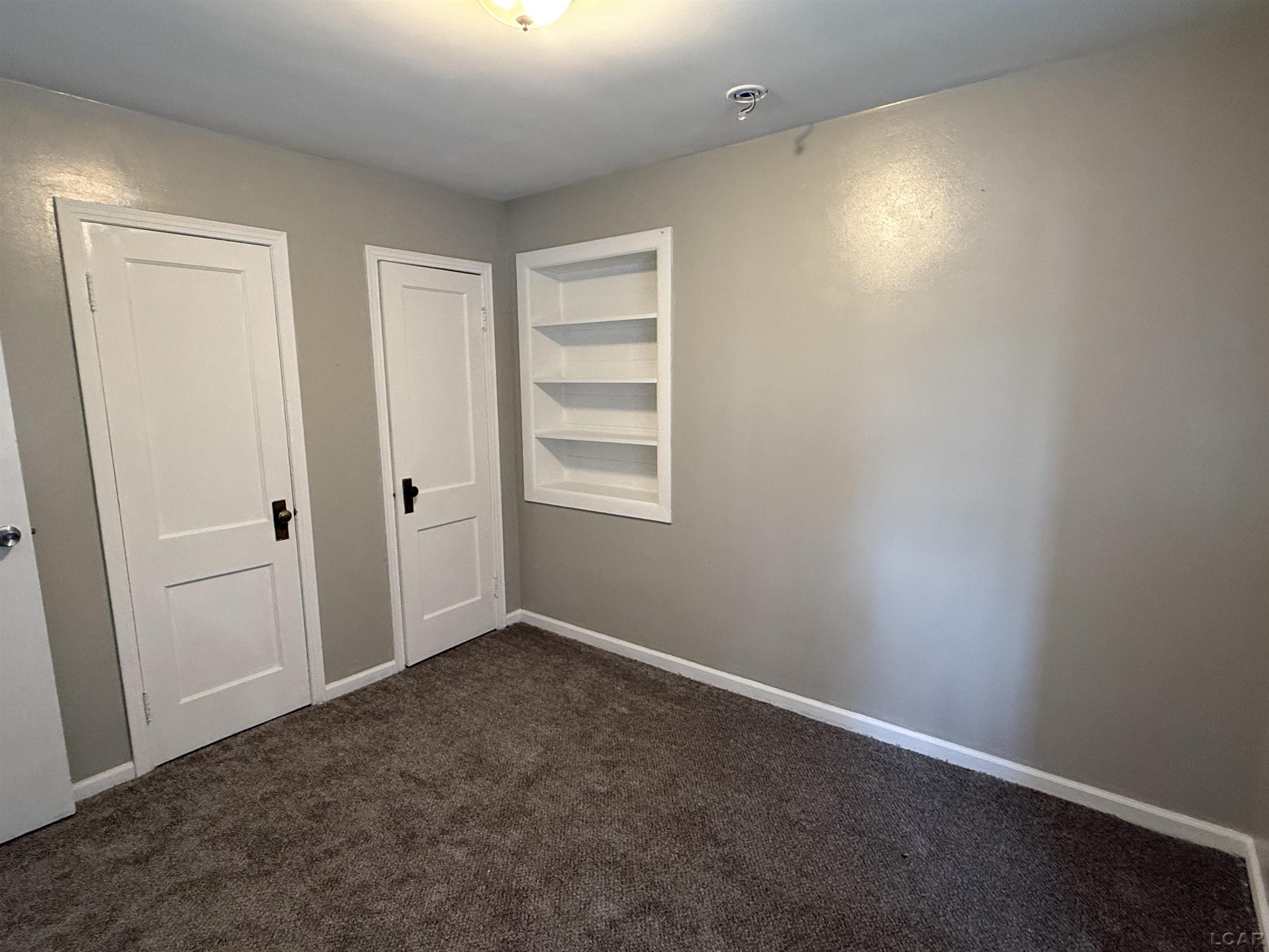 22869 Power Road Farmington, MI 48336 - Photo 10 of 14 50178737-ea2cf99f-b45e-4927-8038-7ff99680024c.JPG