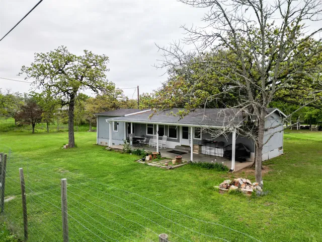 $115,000 | 409 Dogwood Lane, Somerville, TX 77879