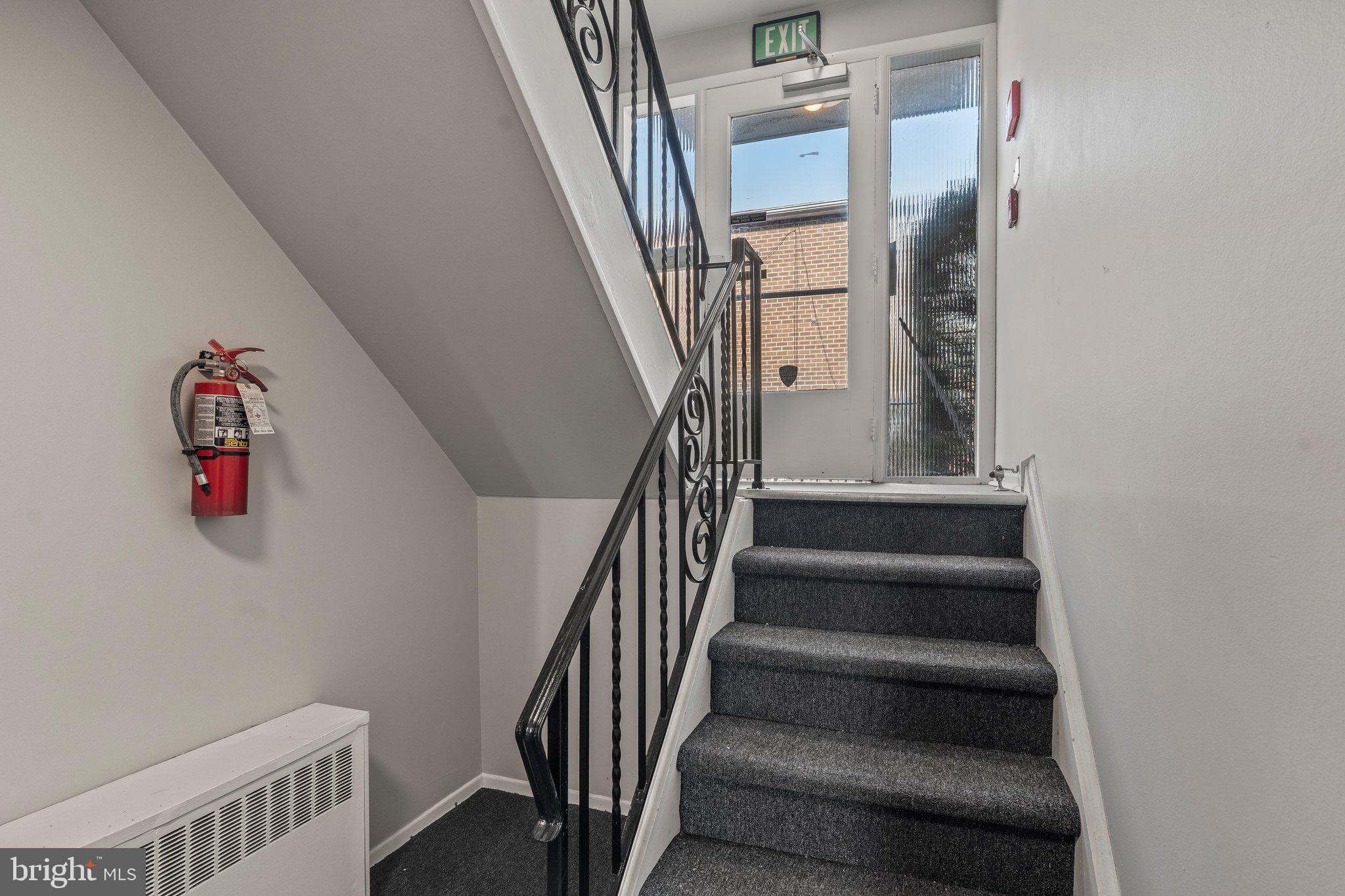 1714 Rhawn Street, Unit 2A Philadelphia, PA 19111 - Photo 10 of 25