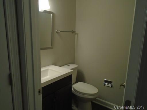 2604 Park Road Charlotte, NC 28209 - Photo 7 of 10