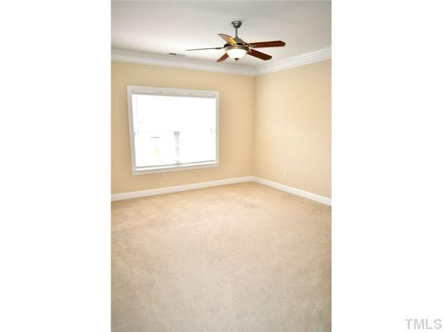 508 Elan Hall Road Cary, NC 27519 - Photo 12 of 17 Loft