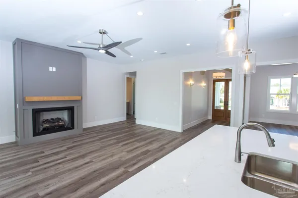 $1,199,900 | 3846 Saber Tooth Circle, Gulf Breeze, FL 32563