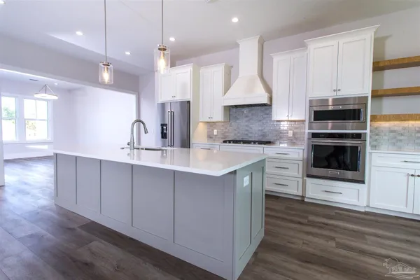$1,199,900 | 3846 Saber Tooth Circle, Gulf Breeze, FL 32563