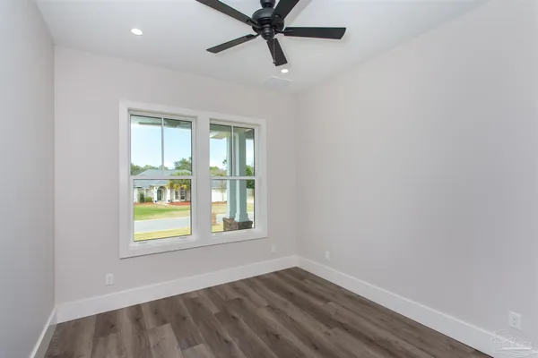 $1,199,900 | 3846 Saber Tooth Circle, Gulf Breeze, FL 32563