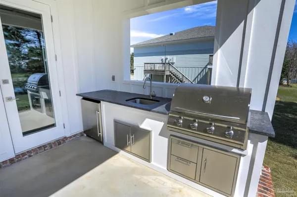 $1,199,900 | 3846 Saber Tooth Circle, Gulf Breeze, FL 32563