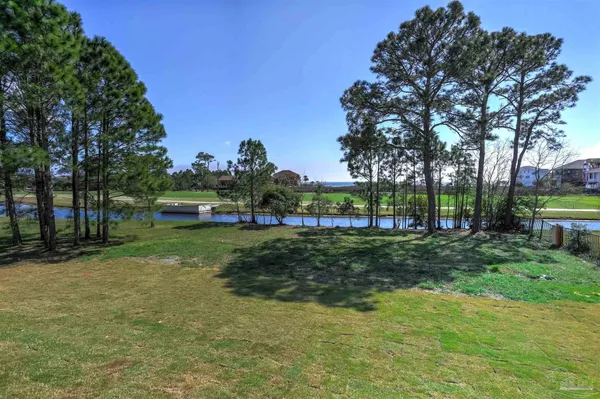 $1,199,900 | 3846 Saber Tooth Circle, Gulf Breeze, FL 32563