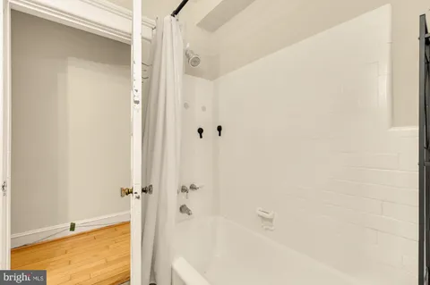 $400,000 | 1869 Mintwood Place Northwest, Unit 24, Washington, DC 20009
