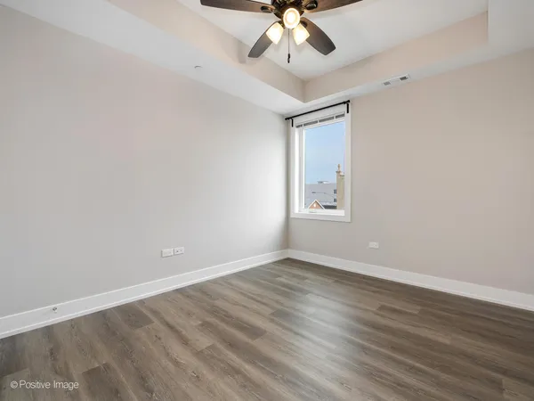 $2,895 | 4013 North Pulaski Road, Unit 3, Chicago, IL 60641
