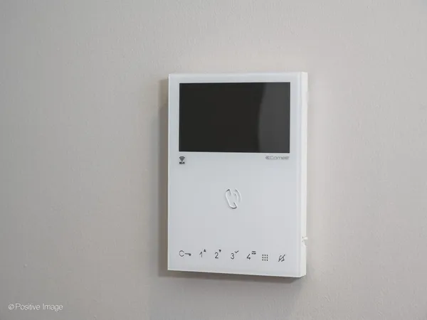 $2,895 | 4013 North Pulaski Road, Unit 3, Chicago, IL 60641