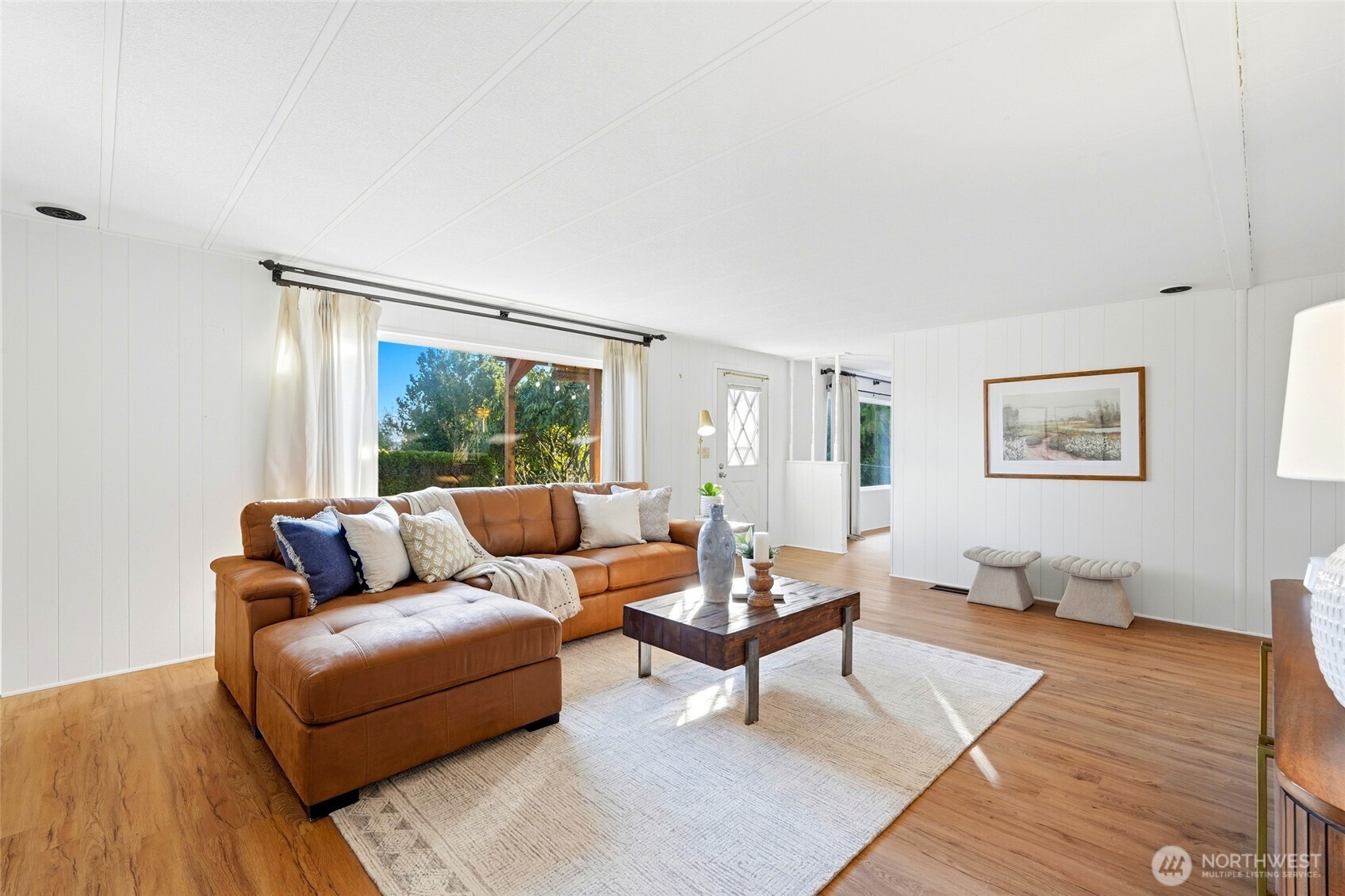 11813 Northeast 172nd Street Bothell, WA 98011 - Photo 16 of 29